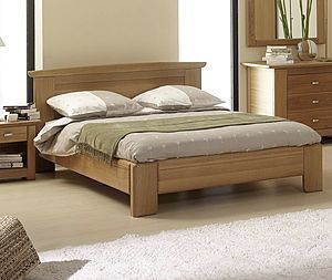 camas de madera